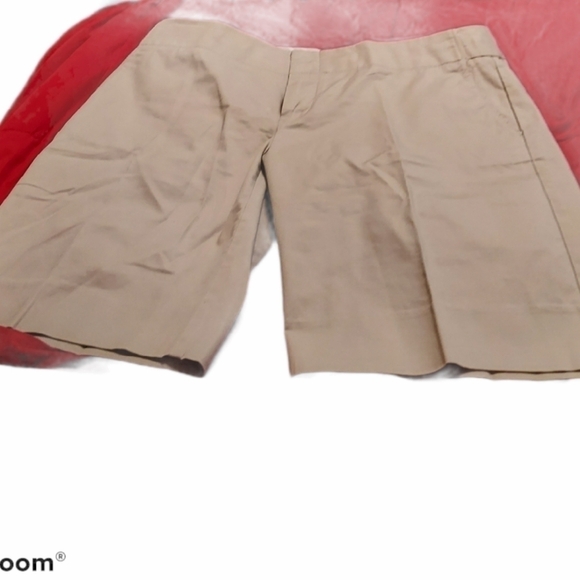 Gap shorts size 6 - Picture 3 of 7